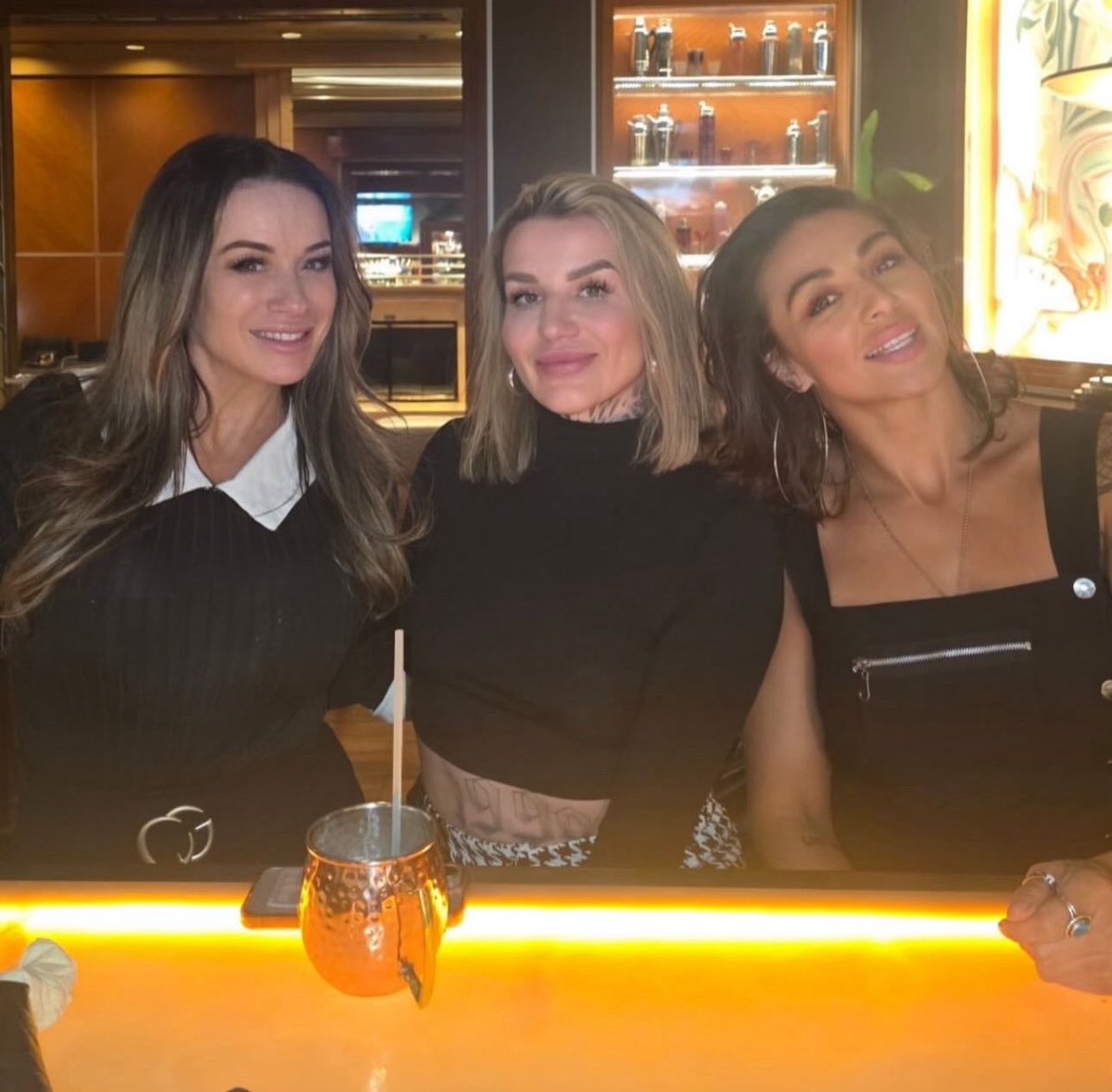 Jennifer Thomas tweet media