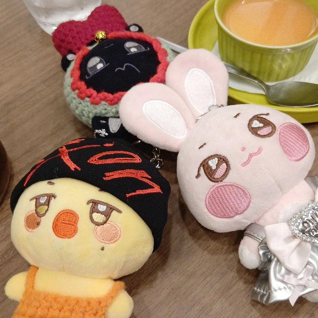 It's past midnight alr but timaacih satnite nya ya buibu ✨️ <a href="/2ndreamrs/">Yupi ✨</a> <a href="/mangijoong/">julian୨ৎ</a>