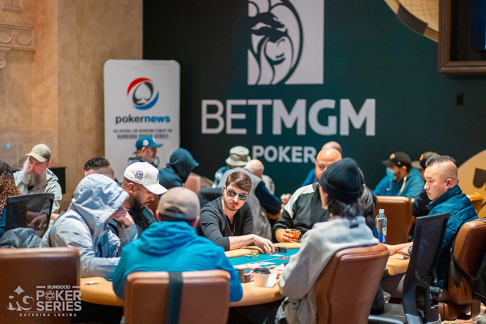 EVAC @ The Poker Table tweet media