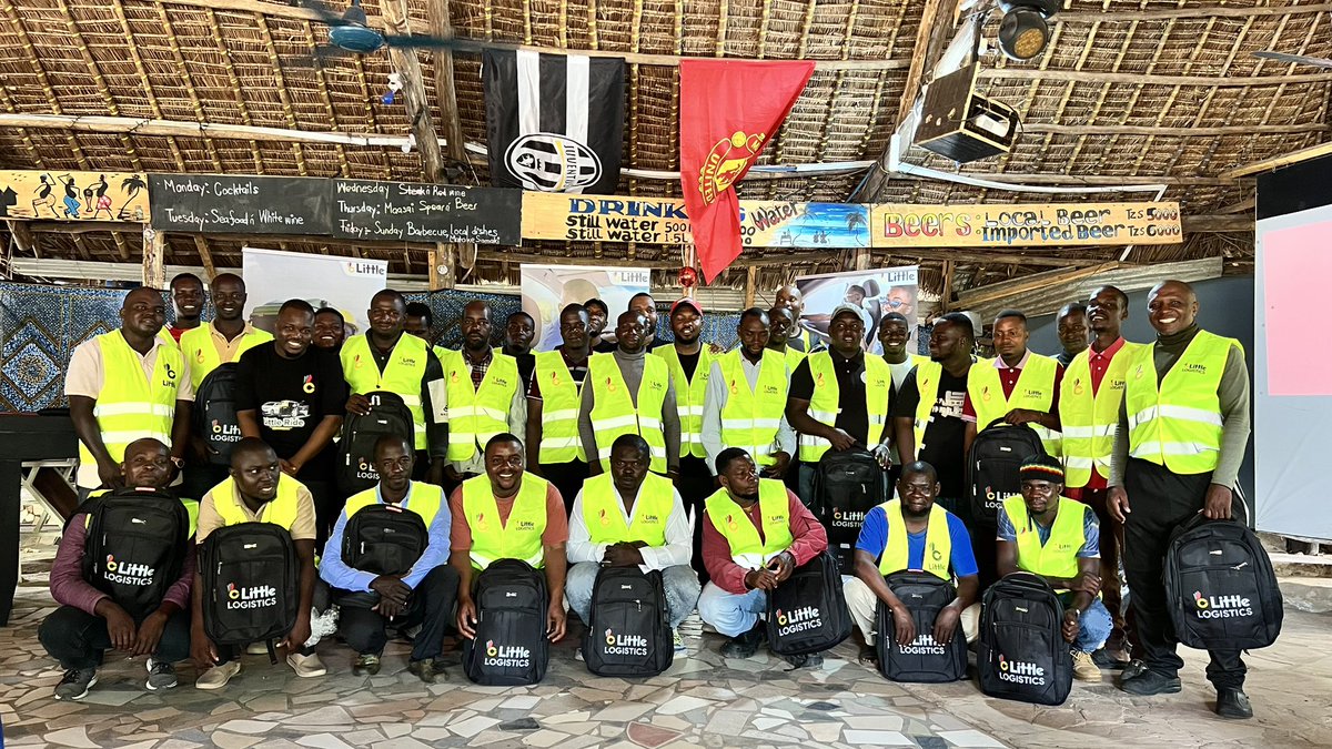 LittleAppTz's tweet photo. Little ride Tanzania tumezindua rasmi huduma ya kusafirisha mizigo midogo (Little logistics).
#littleride #littlelogistics #littledelivery https://t.co/IoRxsd9pvf