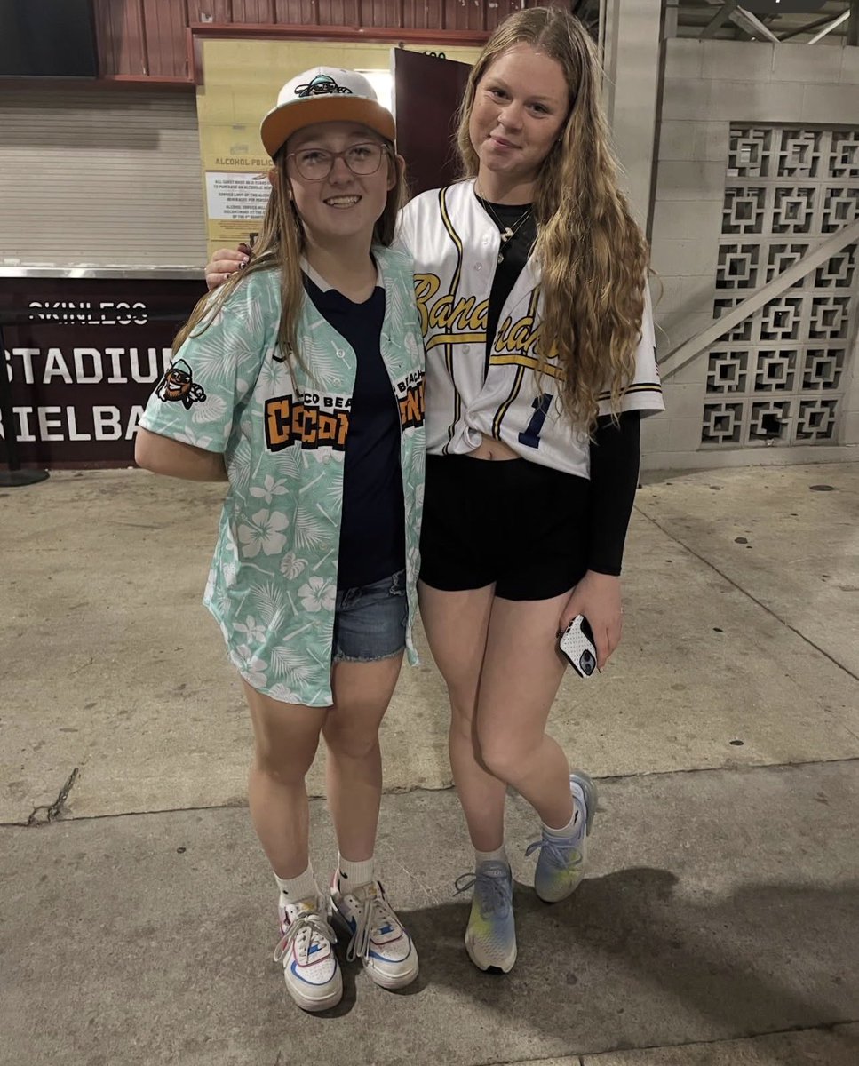 Zoe Moncada tweet media