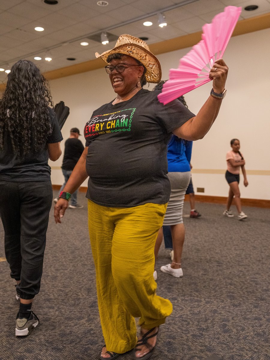 California Museum tweet media