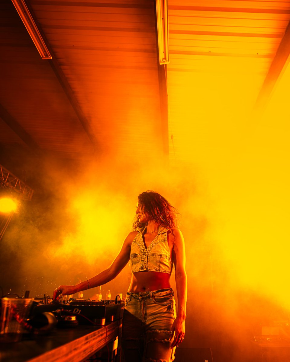 LNE Presents tweet media