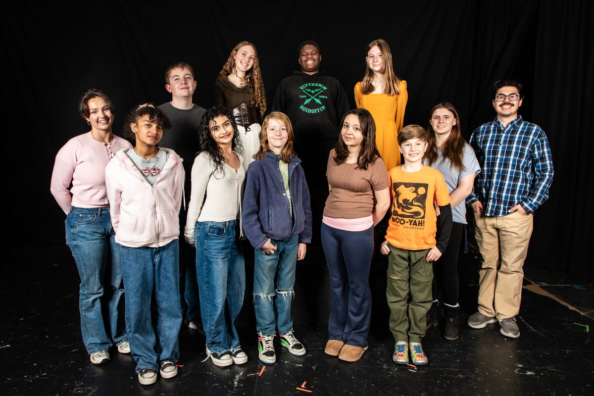 Saturday, May 9 at the SBCC, journey into a forest, encounter a mysterious witch, and discover the power of courage and friendship at the production of “Hansel and Gretel.” Performed by the New Mexico Young Actors. 
Two performances: 1:30 pm and 3 pm. 
bit.ly/4s1iDUN