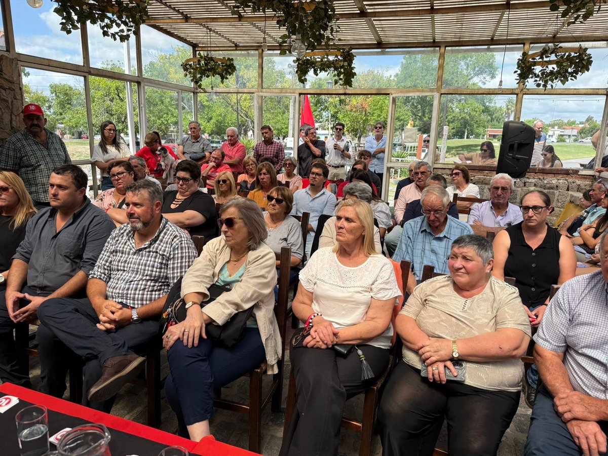 Tabaré Viera tweet media