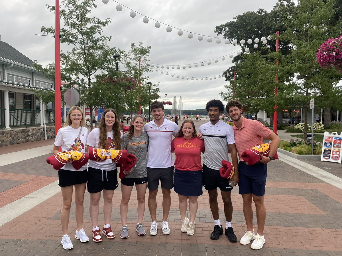brentblum's tweet photo. Excited and a bit bummed to head to Hilton to see my guys Tamin, Nate and Joshua one more time. Unbelievable representatives of Iowa State. Forever a fan of each! 🌪️ https://t.co/1muKq6IgMS