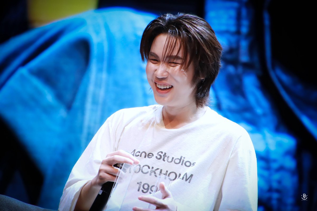 BounPrem_TH_OFC's tweet photo. 𝗛𝗮𝗽𝗽𝘆 𝗕𝗶𝗿𝘁𝗵𝗱𝗮𝘆 to — 𝙿𝚁𝙴𝙼 @Prem_space

ขอให้เป็น 28 ขวบที่มีแต่สิ่งดีๆ คิดหวังอะไรขอให้สมดังที่ตั้งใจ อุปสรรคอะไรก็ขอให้ผ่านพ้นไปด้วยดี

… มีรอยยิ้มสดใสอยู่เสมอนะ …
— Keep that bright smile.
Always keep your smile shining.

HAPPY PREM DAY 2026
#Prem28thBornToShine