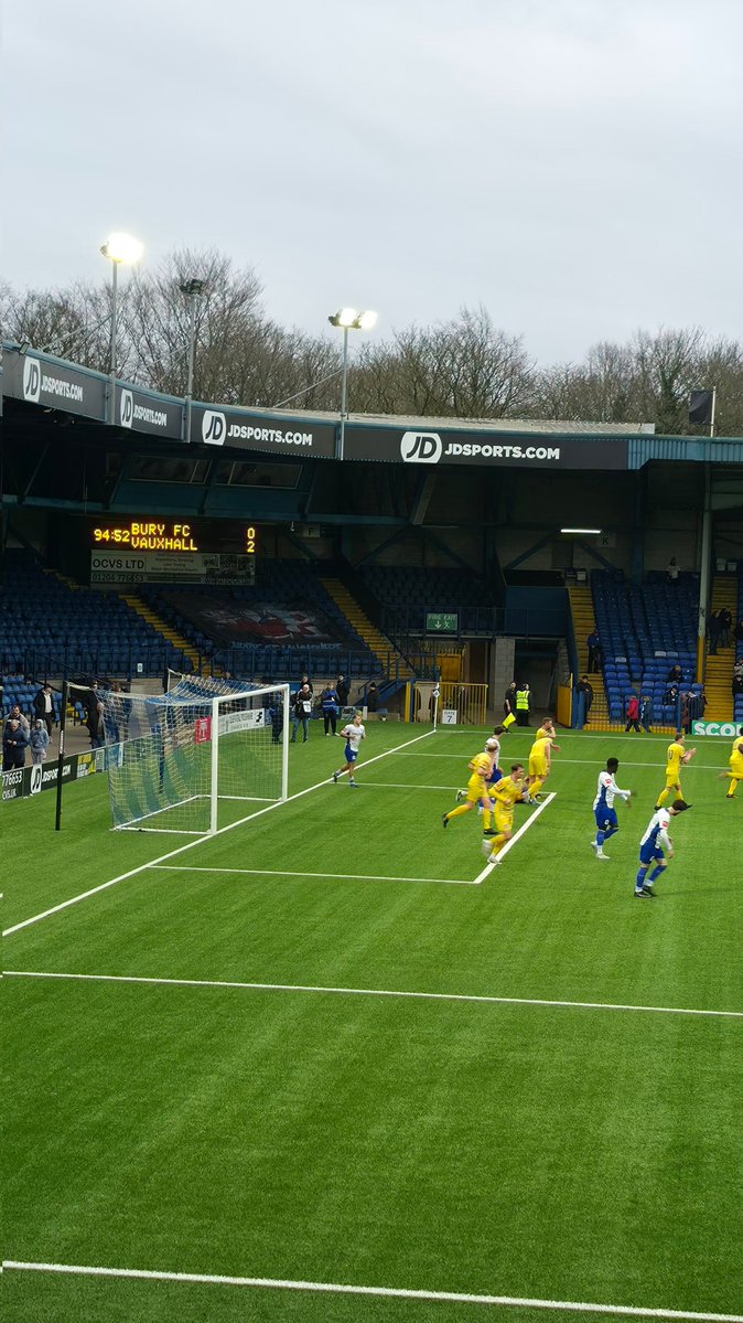 Alex Moore tweet media