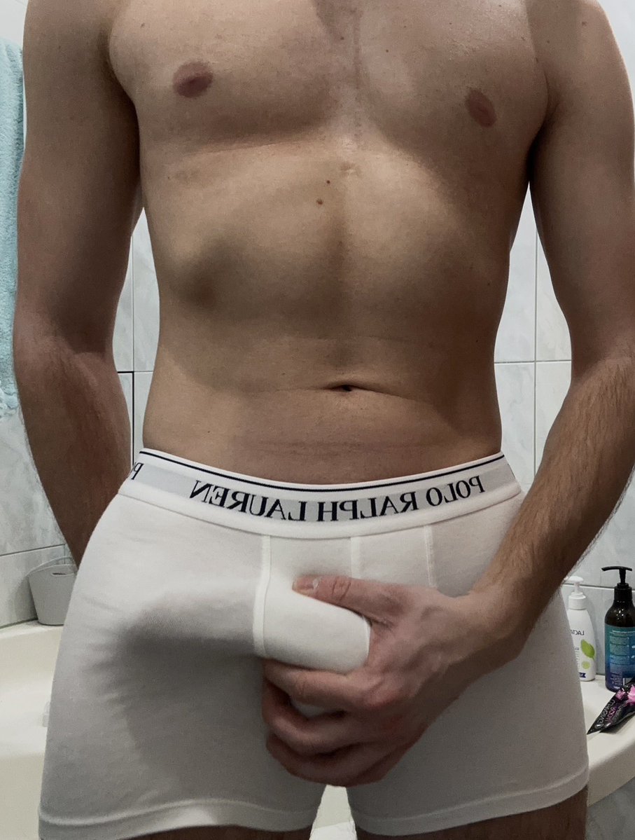 Chudai 
White🤍💫

#chudai #hot #bigboy #europe