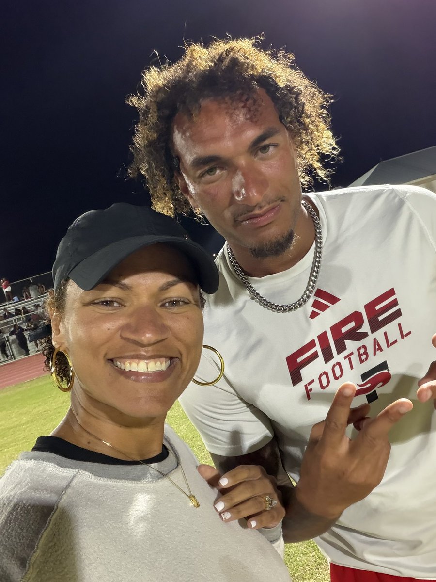 ᴋᴀʜʟɪʟ ᴏᴠᴇʀᴛᴏɴ tweet media