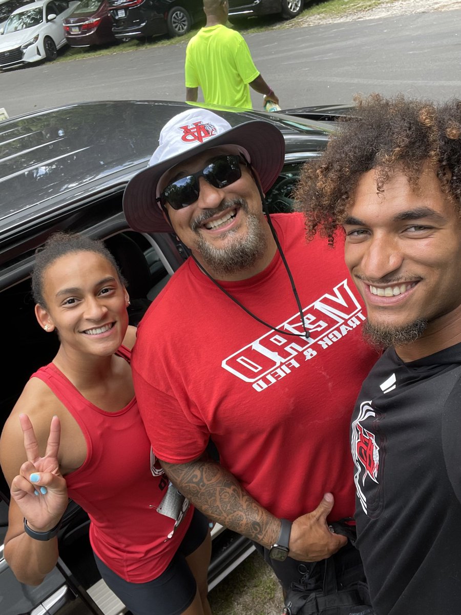 ᴋᴀʜʟɪʟ ᴏᴠᴇʀᴛᴏɴ tweet media