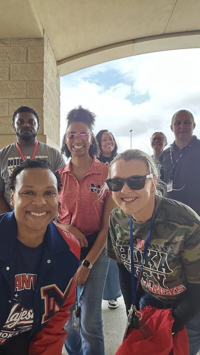 Manvel High School tweet media