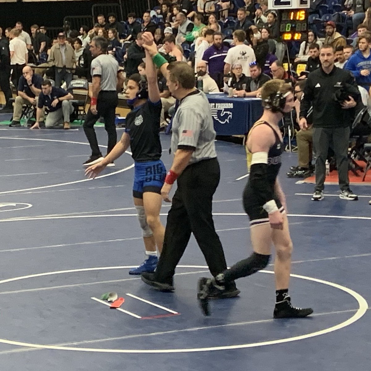 HHSBigBlueAD's tweet photo. Jayden Knowles punches his ticket to state and is headed to the finals of the district championships https://t.co/FWHZXDHNZw