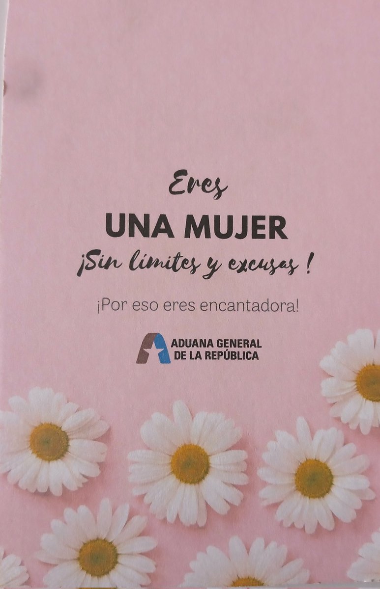 vicejefeagr's tweet photo. #AduanadeCuba ¡Muchas felicidades! a todas las mujeres, en especial a la mujer cubana y aduanera forjadas con el filo del machete en la manigua, el coraje e inteligencia de mujeres guerrilleras #MujerAduanera https://t.co/Q7p1csfOzq