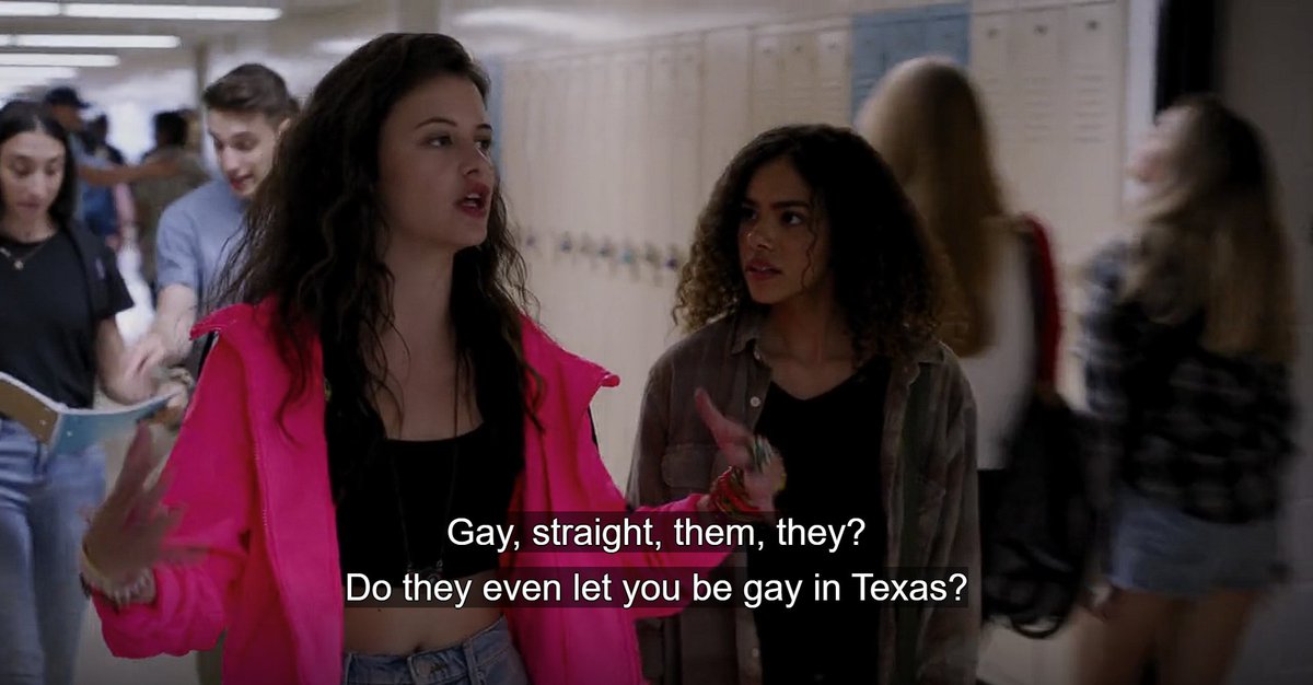 Random TV Screenshots tweet media