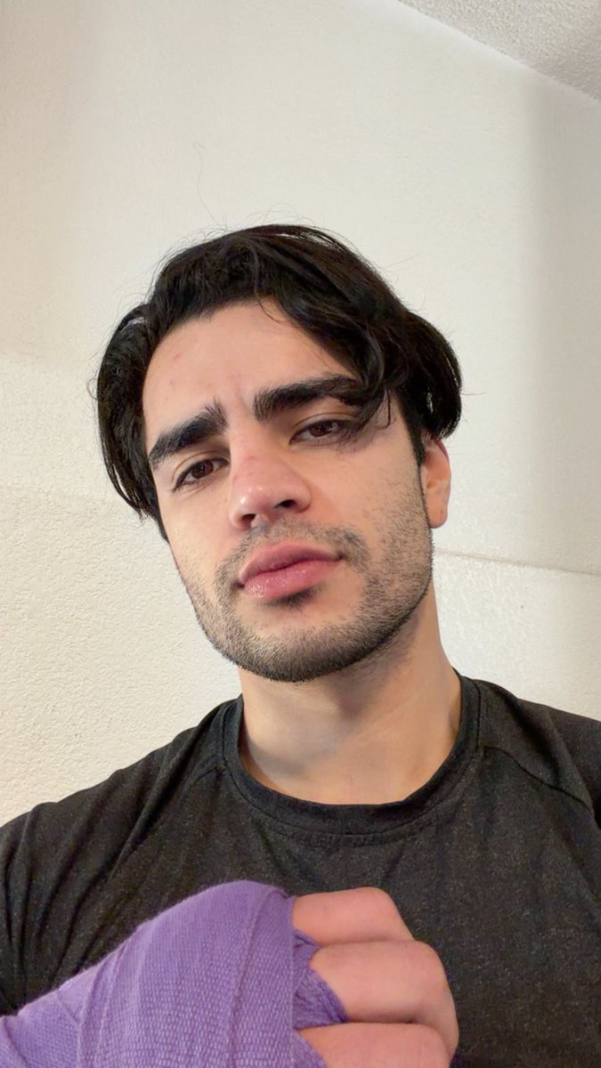 Aaron Mercury (@arnmercurio) on Twitter photo 