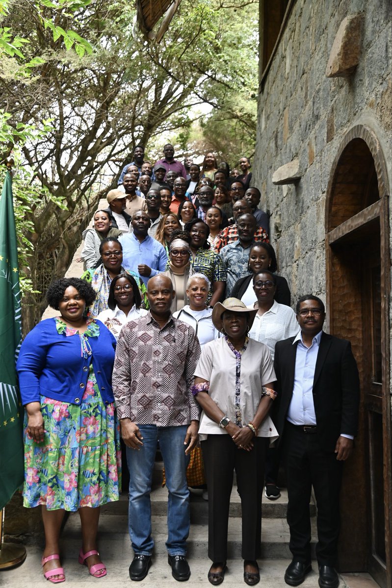 AU_HHS's tweet photo. H.E @amma_twumamoah led the @AU_HHS retreat to review her first year in office, assess the implementation progress of programmes & projects, analysed the 2026 #AMERT, partnerships & outlined priority thematic areas for the 2026���2029 calendar year.
📅6-7 March 2026
📍Debrezeit🇪🇹 https://t.co/ObNNNFrhMv