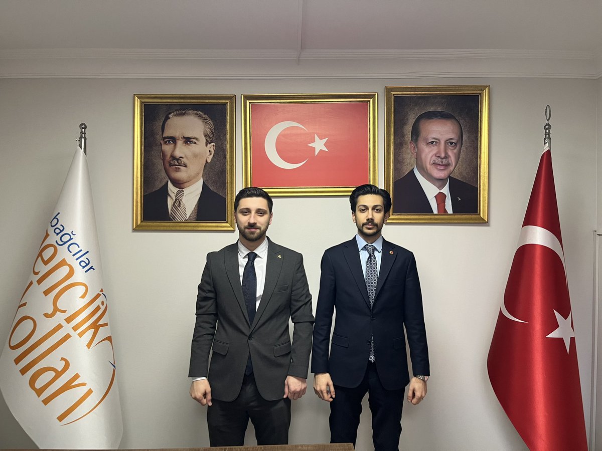 Genel Merkez Gençlik Kolları Türk Devletleri ile İlişkiler Komisyonu Başkan Yardımcımız Sayın Bahadır Seçen, İlçe Başkanlığımızı ziyaret etti.

Nazik ziyaretlerinden dolayı kendilerine teşekkür ediyor, çalışmalarında muvaffakiyetler diliyoruz.