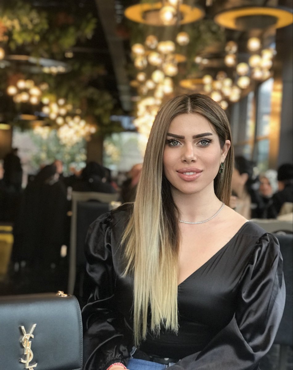 #wordwomenday
#DuenyaKadınlarGuenue 

“Şuna inanmak lazımdır ki,
Dünya üzerinde gördüğünüz her şey
Kadının eseridir.”

#mustafaKemalATATÜRK