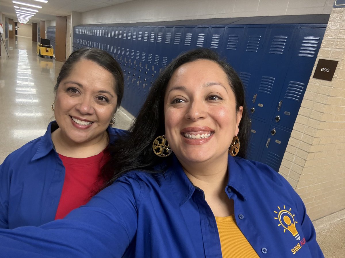 DrFavyCantu tweet media