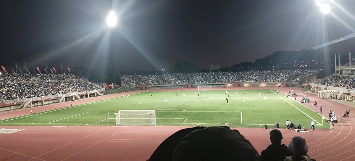 This floodlights ache