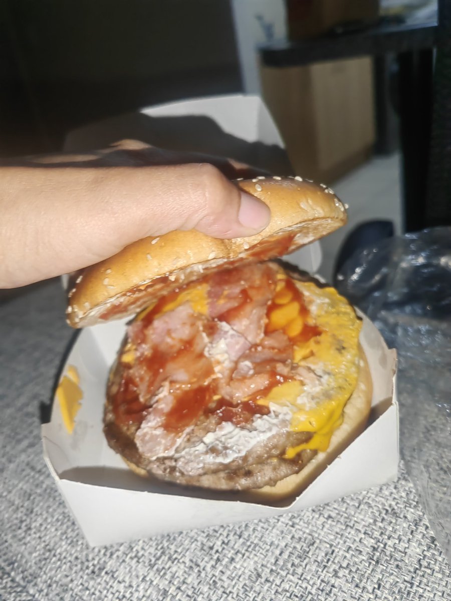 Yanka🖤 tweet media