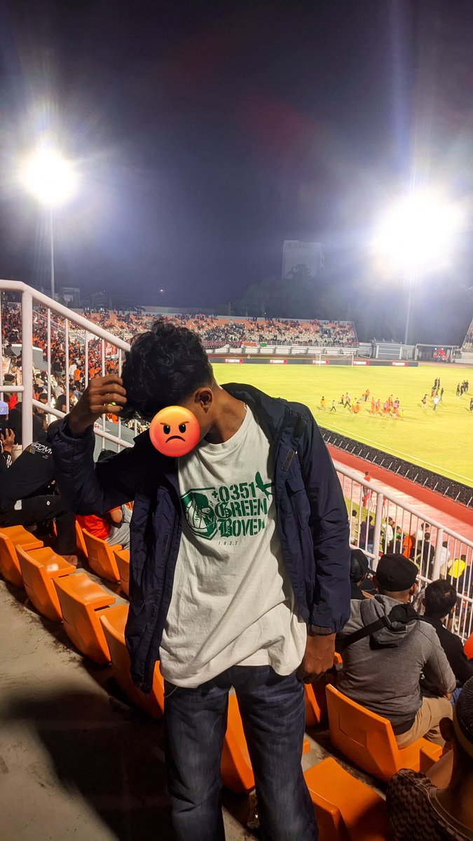 PERSEBAYA BOVEN ALLES! tweet media