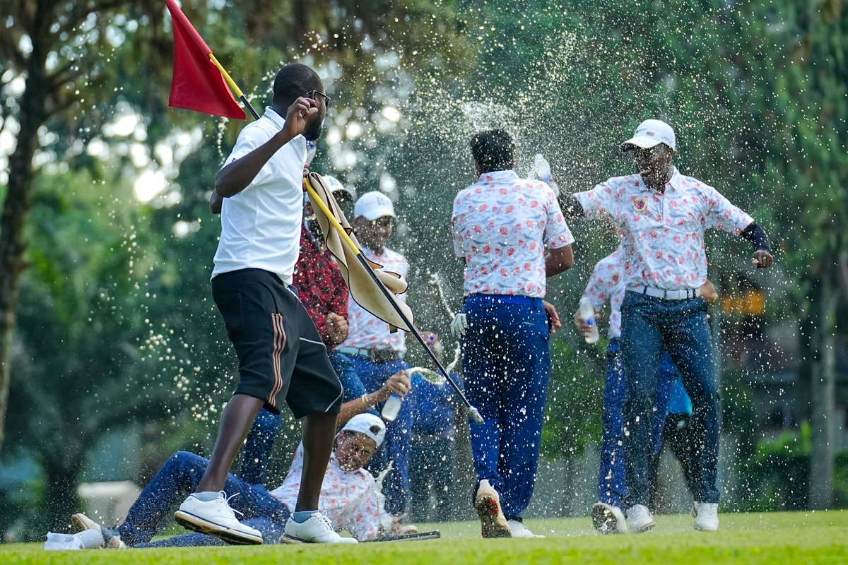 Under Par tweet media