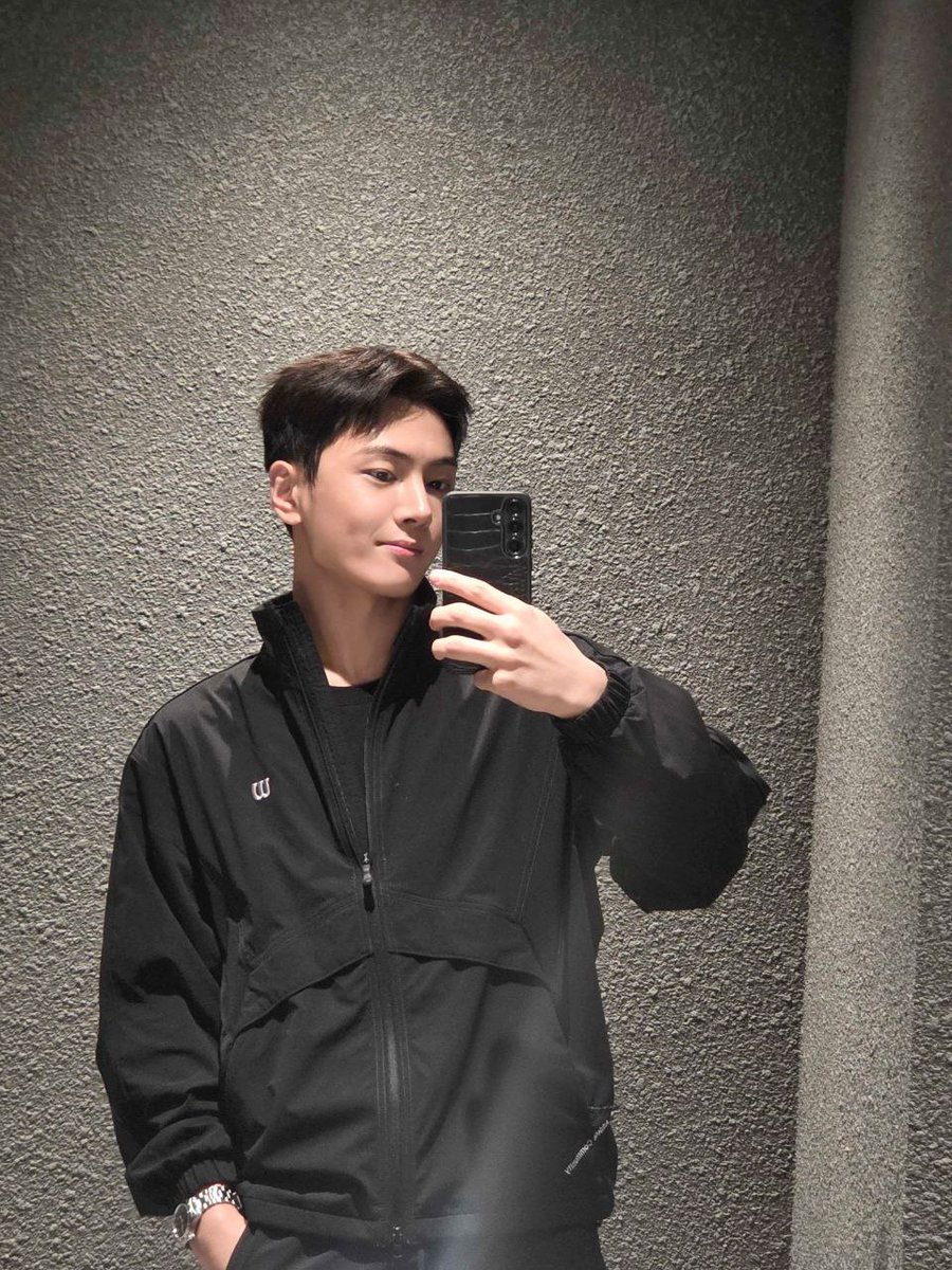 𝐗𝐂, Alerick. tweet media