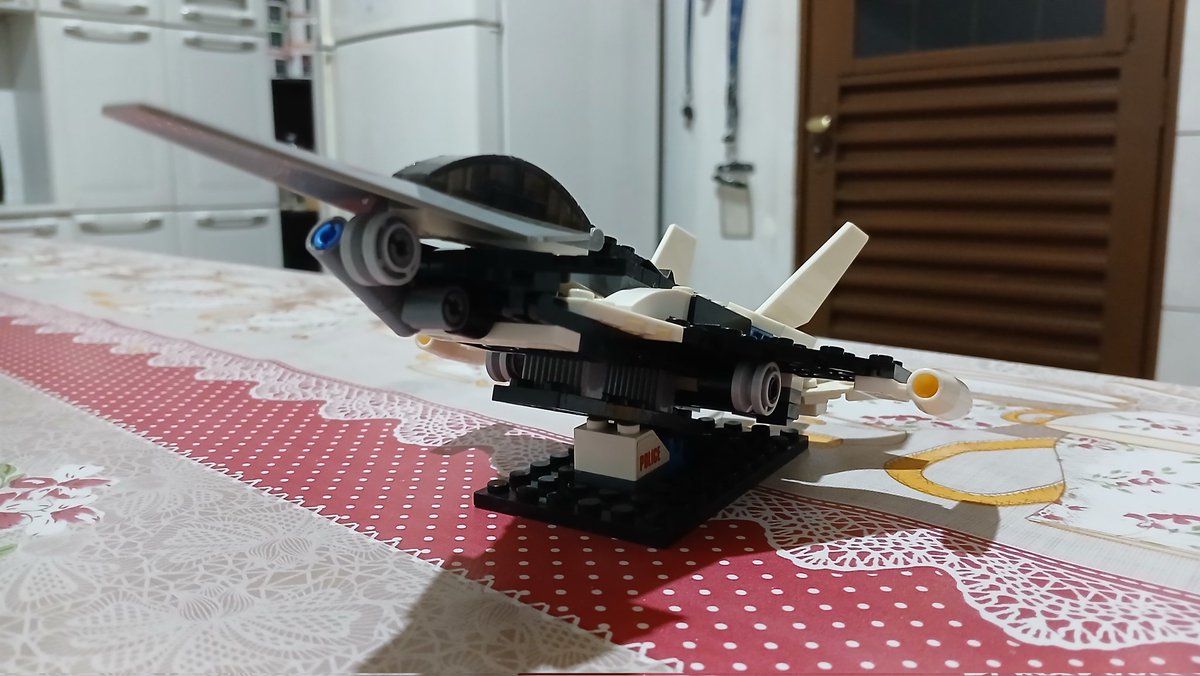 @ShitpostRock Once i found lego boxes from my brother and somehow built ...