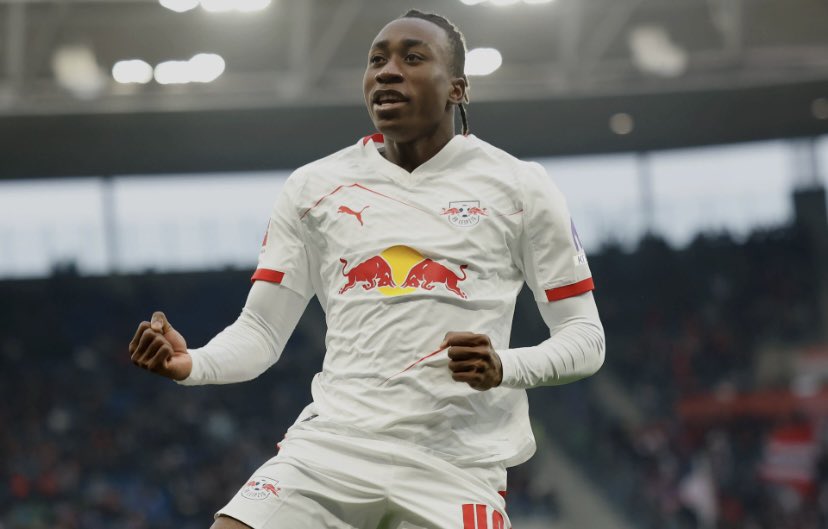 l’enfant soldat 🪐 tweet media