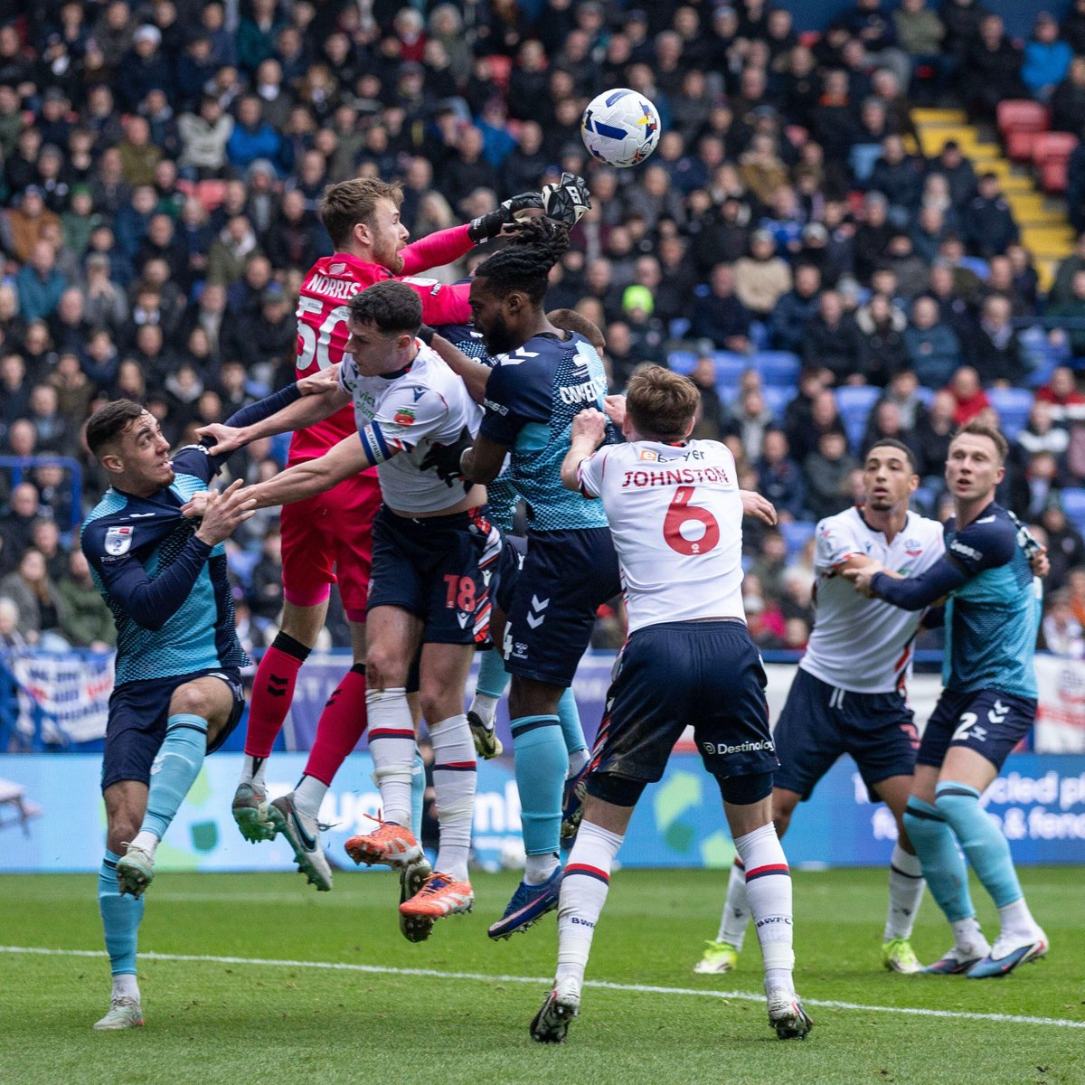 The Touchline | 𝐓 tweet media