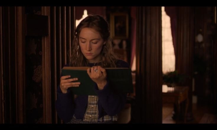 “mulheres tem mentes, e almas, antes de corações. temos ambições e talento além de beleza.”