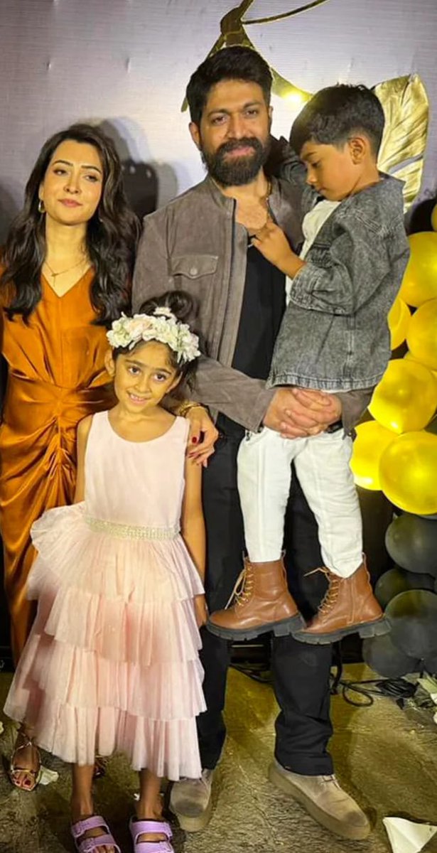 Yash Fans Tweet™ tweet media