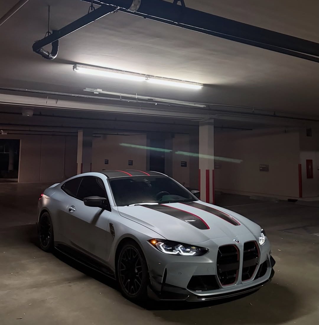 ExoticBMW's tweet photo. BMW M4 CSL https://t.co/9xvP9XYxDX