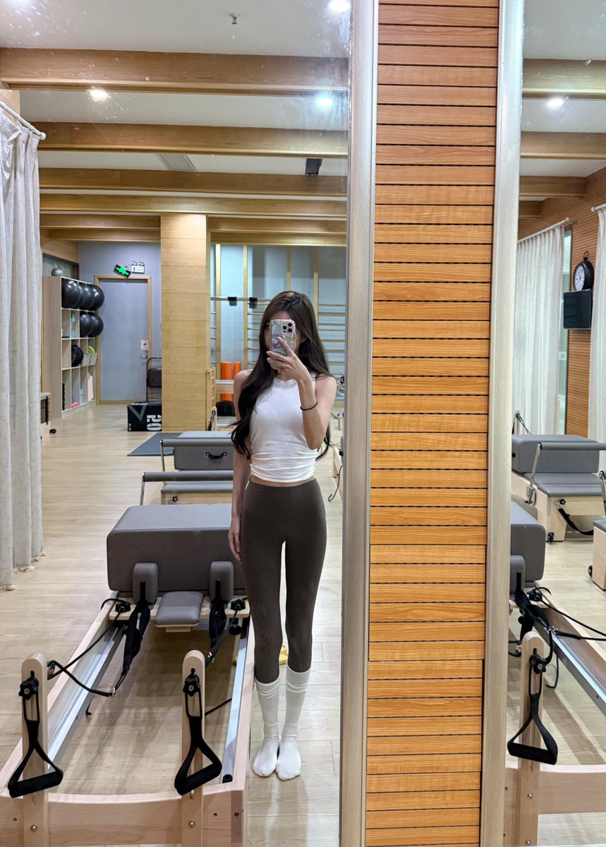MaddyInBloom's tweet photo. Another day full of sweat and perseverance~ https://t.co/qfWVuPVI6h