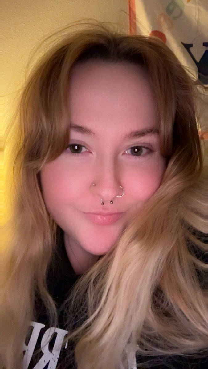 EX cass🦋🌿 tweet media