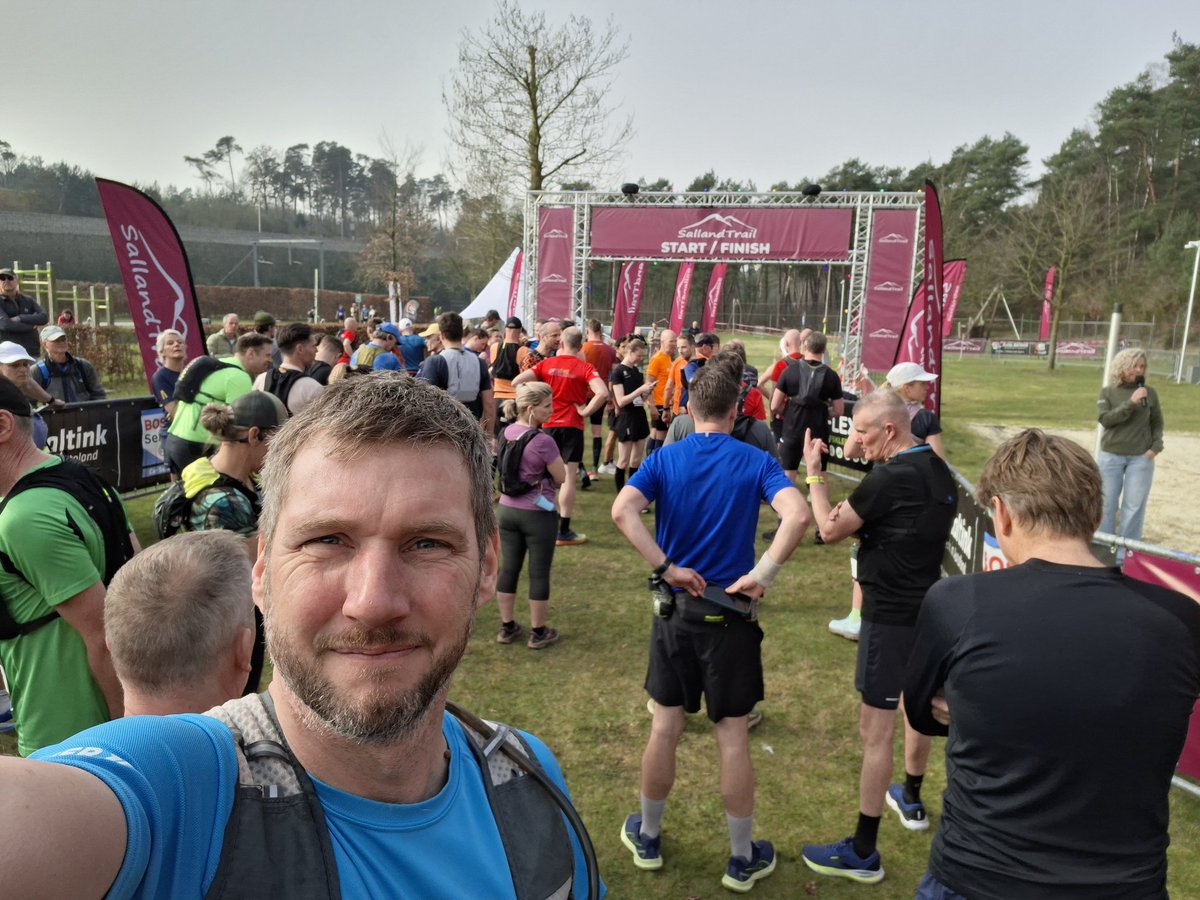 Vandaag de 21 km van de Sallandtrail gedaan. Mooie route en prima georganiseerd. 💪🏼☀️😁

Bekijk mijn hardloopsessie op Strava: strava.app.link/Bsf7aNtQj1b