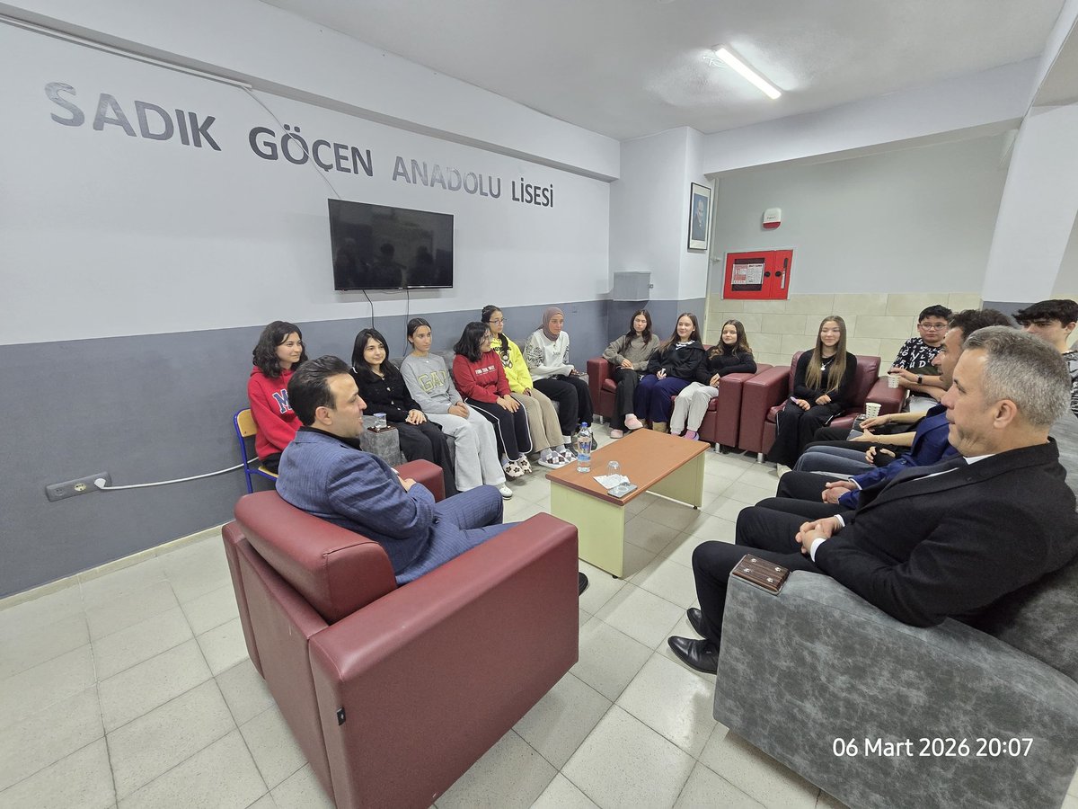 🌙Maarifin Kalbinde Ramazan İftarda Konuşalım Programı🌙
Maarifin Kalbinde Ramazan teması çerçevesinde İftarda Konuşalım Programında Kaymakamımız Sayın Ali ARGAMA, Sadık Göçen Anadolu Lisesi Pansiyonunda kalan öğrencilerimizle biraraya geldi. 
<a href="/tcmeb/">Millî Eğitim Bakanlığı</a> <a href="/mugla_mem/">Muğla İl Millî Eğitim Müdürlüğü</a> <a href="/emrecay55/">Emre ÇAY</a>