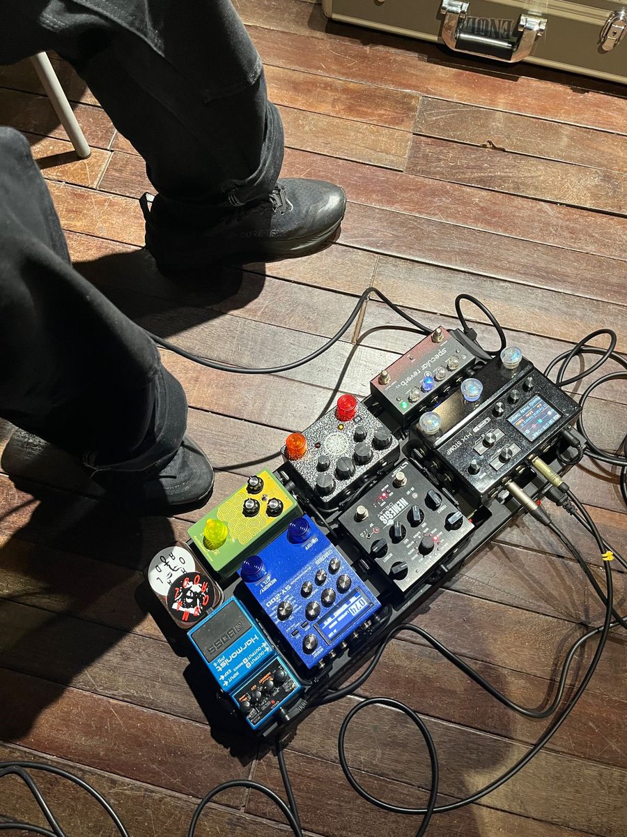 SILAU 🗡️ tweet media