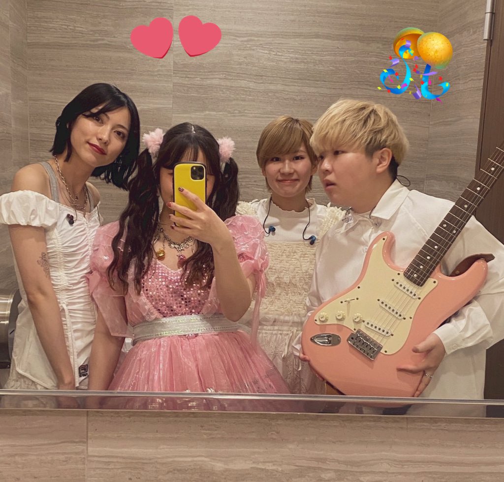 多謝♡

台北で会ってくれたコレンズへ
大好きだよ♡

哇愛哩♡