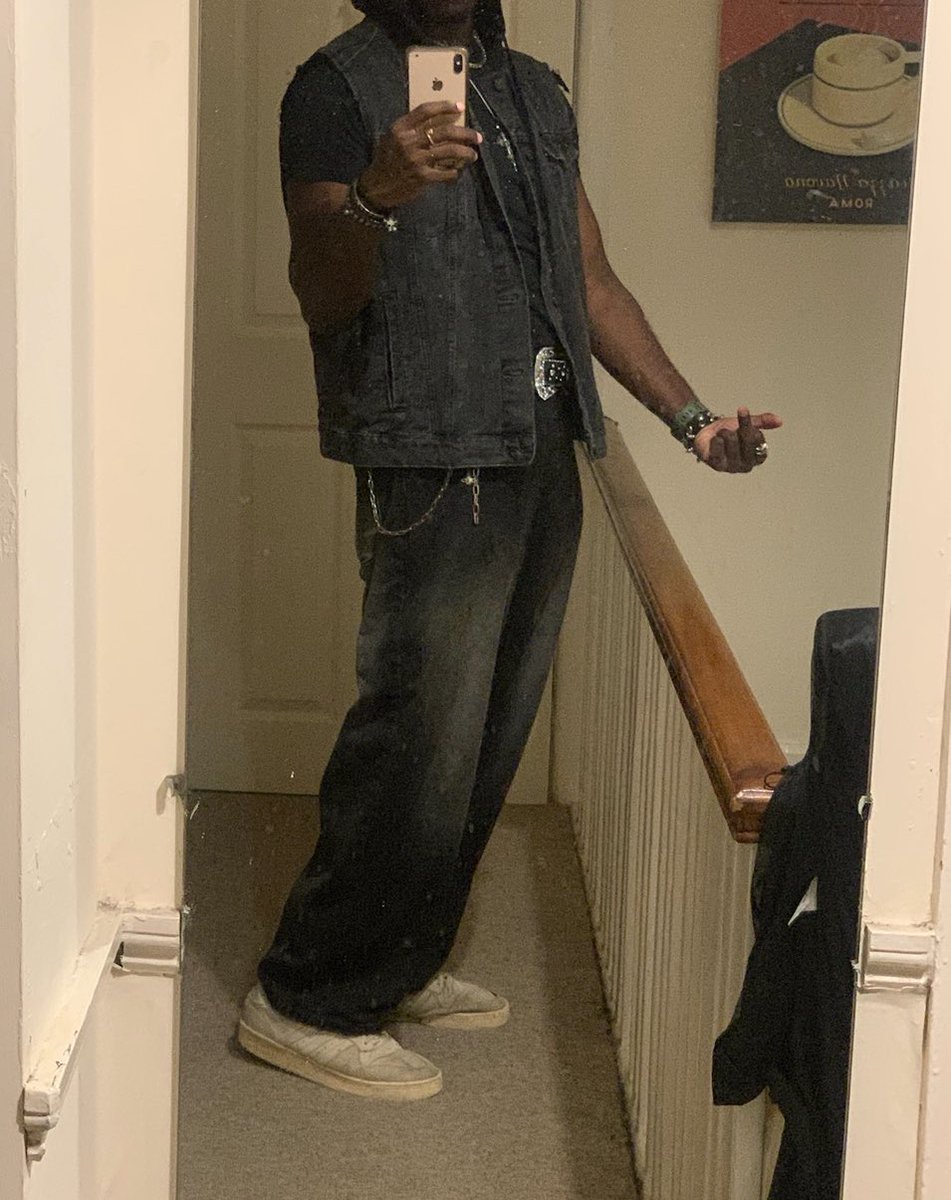 Sinclair tweet media