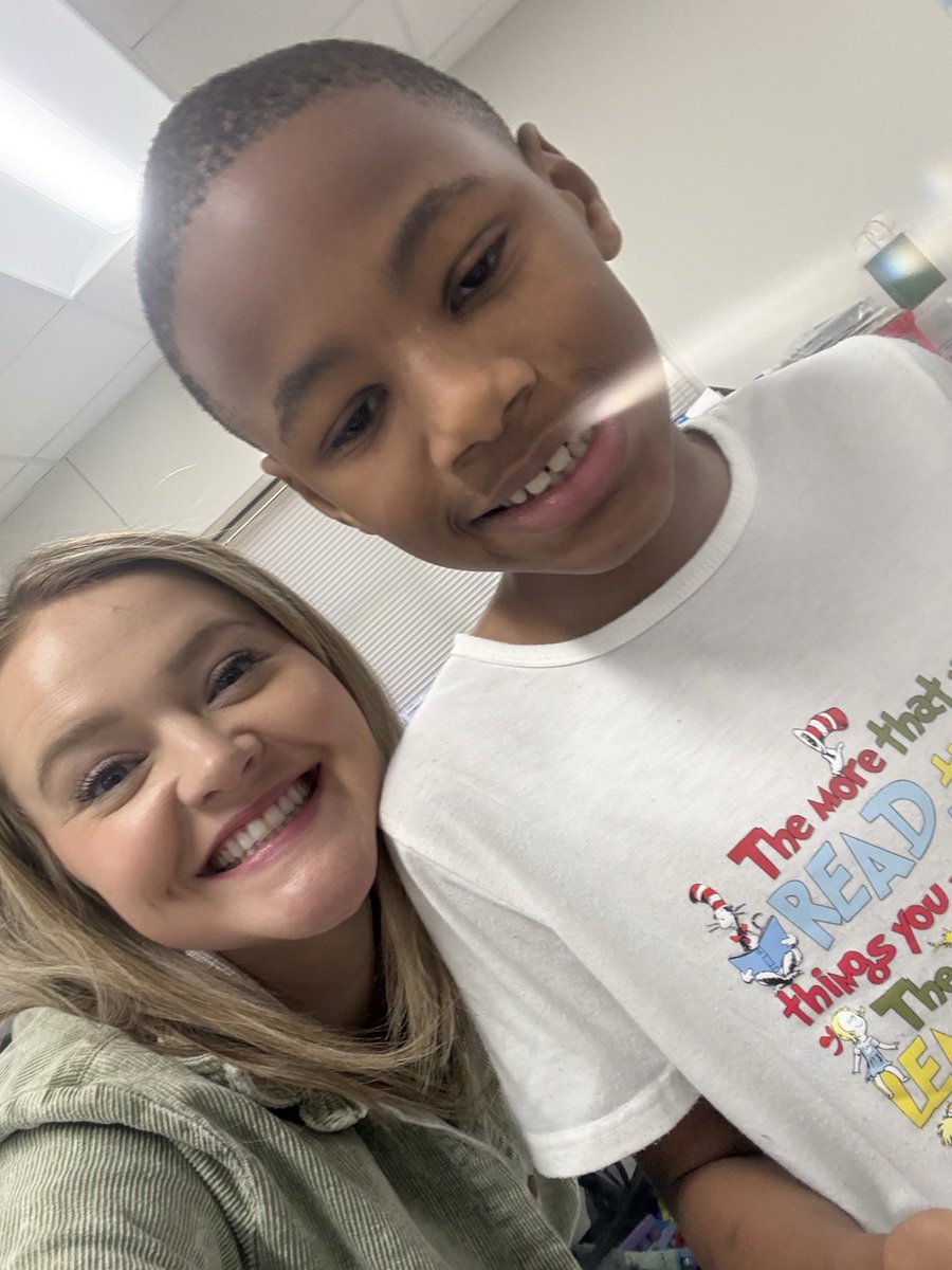 _AdamsC's tweet photo. It’s FUN to have FUN learning together!
#theresnoplacelikebridlewood #LISD https://t.co/JyOKPfFv6n
