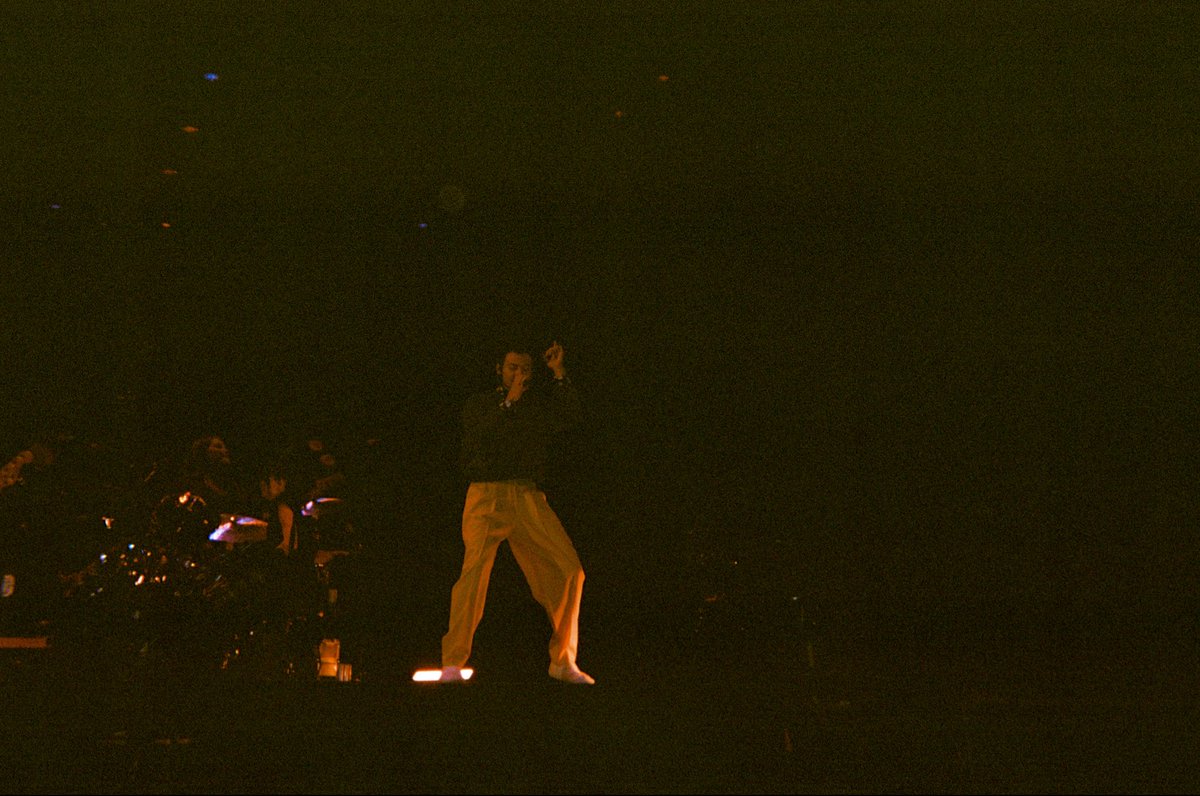 💋 🪩 tweet media