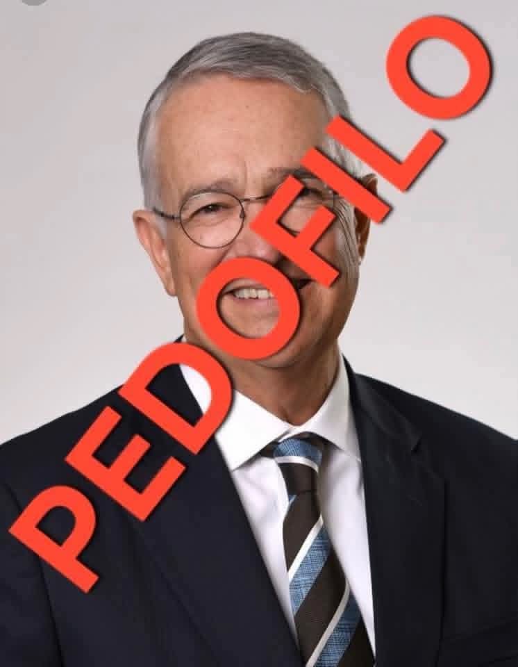 HederrMichael's tweet photo. @RicardoBSalinas Ratero... 
Corrupto...
Vividor del pueblo...
Mentiroso...
Y enfermo de poder... https://t.co/JzMQ70UuJ8