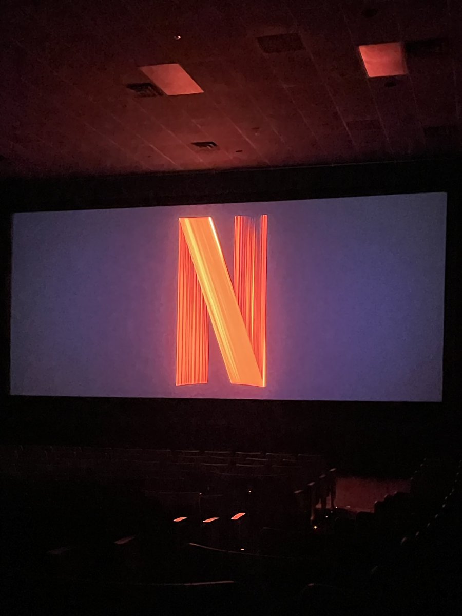 Max Wright tweet media