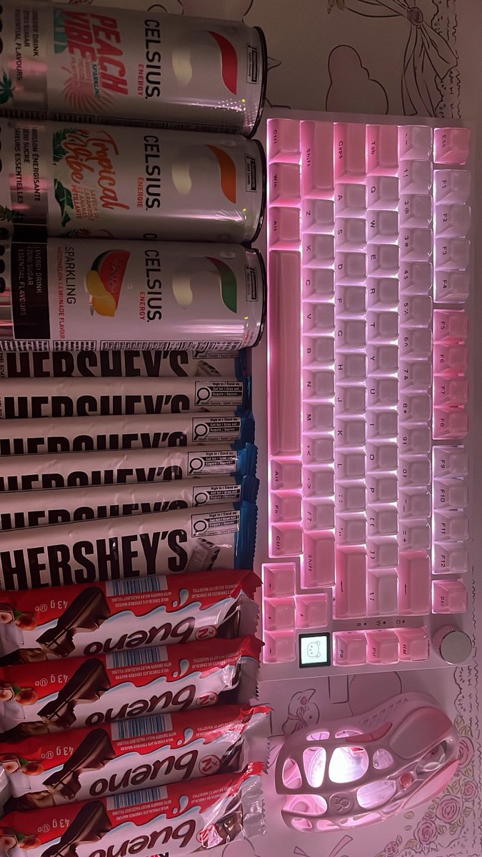 lulu ♡ tweet media