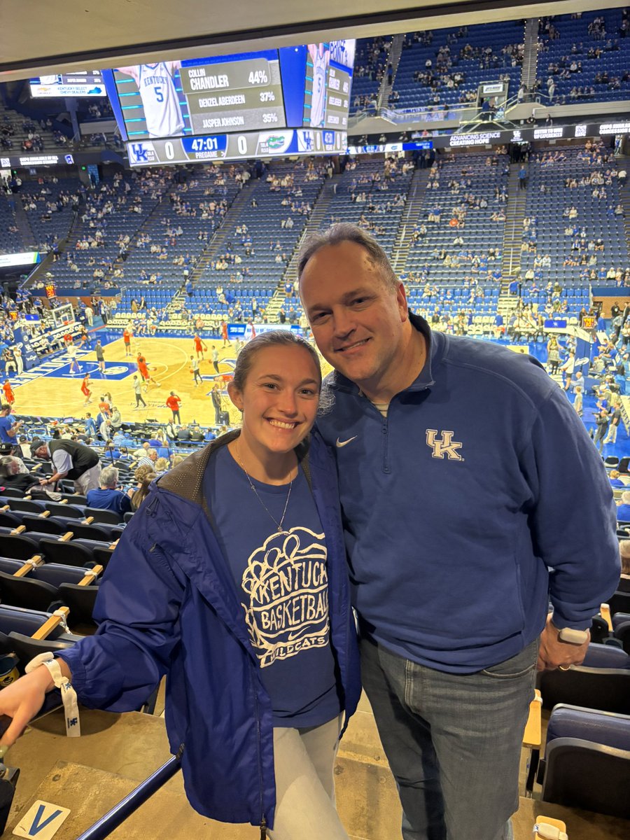 Alexis Gillespie (Roberts) tweet media