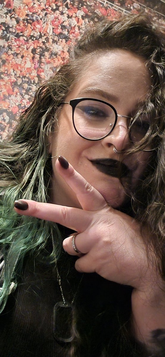 coraline 🐼 tweet media