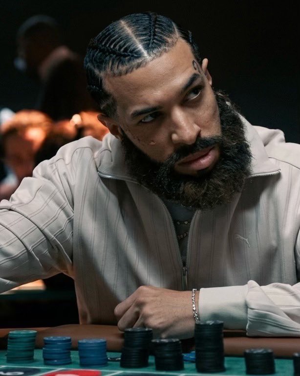 Freenightrap tweet media